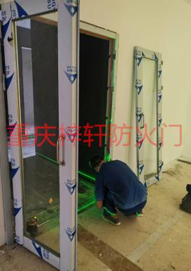 重庆玻璃防火门生产厂家